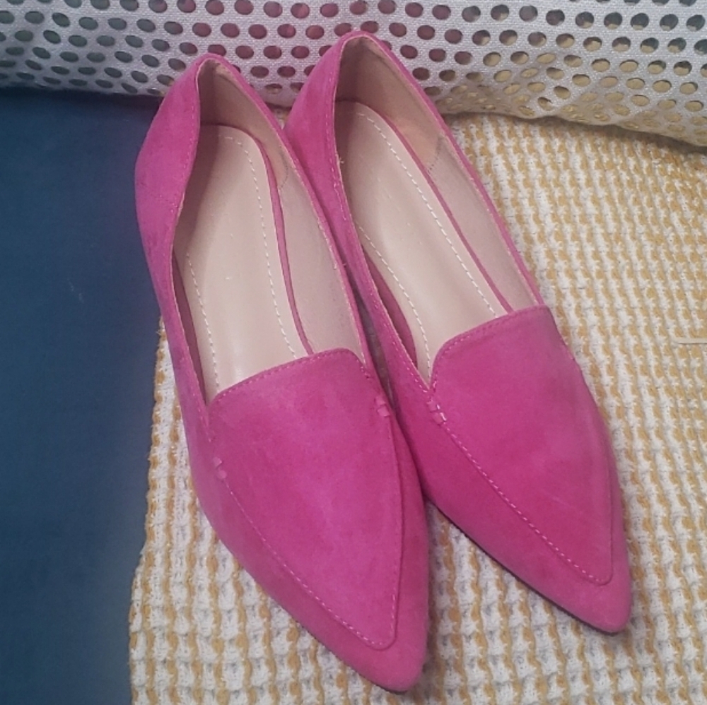 Pretty Pink Suede Like Loafers